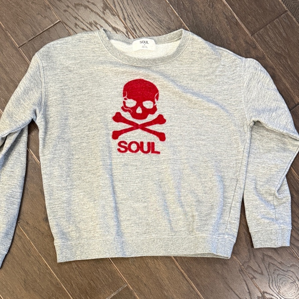 Soul Cycle Gray Sweatshirt with Pink Skull Design